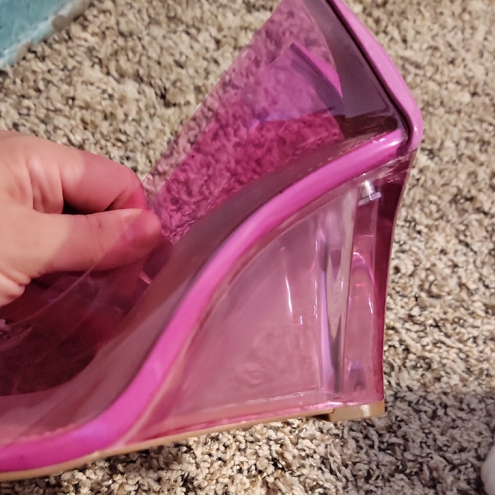 Pink Wedges - Picture 3 of 6
